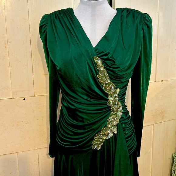 Filigree Dresses & Skirts - EC Vintage Filigree Heavily Rucked 80s Cocktail Dress Retro Mobwife Elegant Y2K